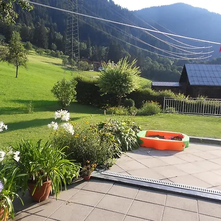 Haus Konzett 公寓 达拉斯