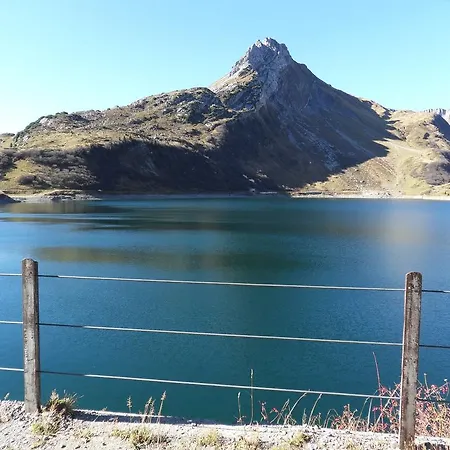 Haus Konzett 公寓 达拉斯