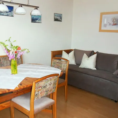 Haus Konzett Apartment